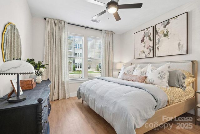 19020 Potts Park Lane B1M2, Davidson, NC 28036