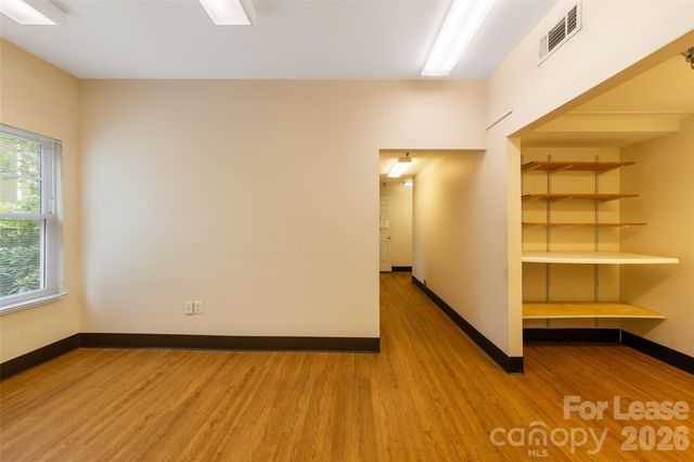 64 Clingman Avenue 101, Asheville, NC 28801
