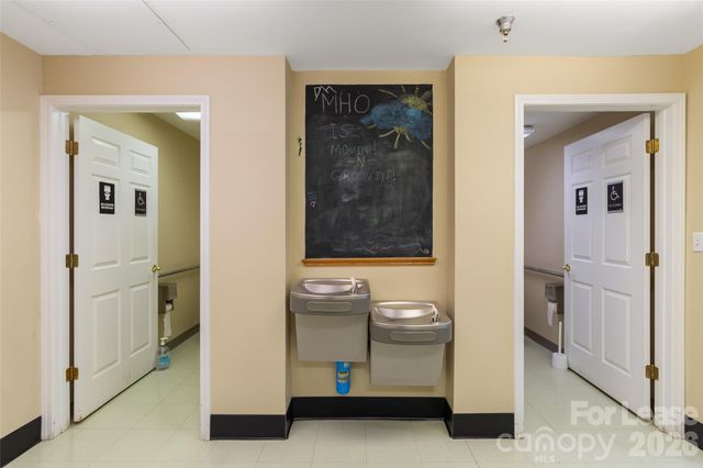 64 Clingman Avenue 101, Asheville, NC 28801