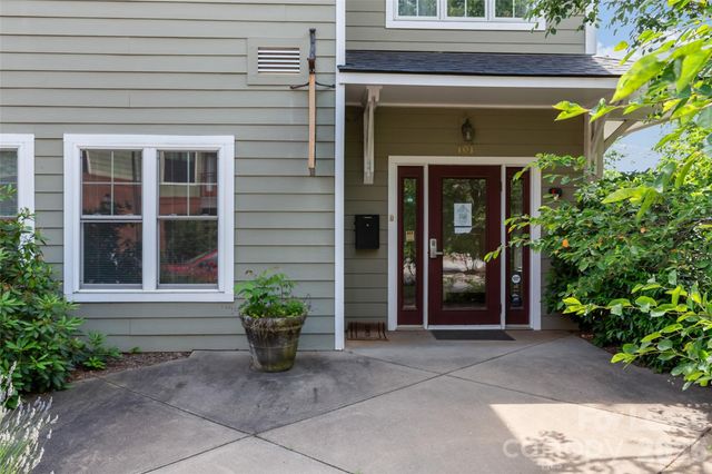 64 Clingman Avenue 101, Asheville, NC 28801