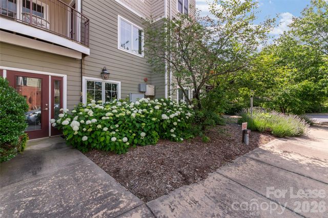 64 Clingman Avenue 101, Asheville, NC 28801