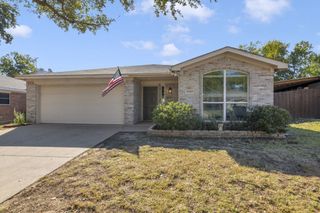 5563 Northfield Drive, Fort Worth, TX 76179
