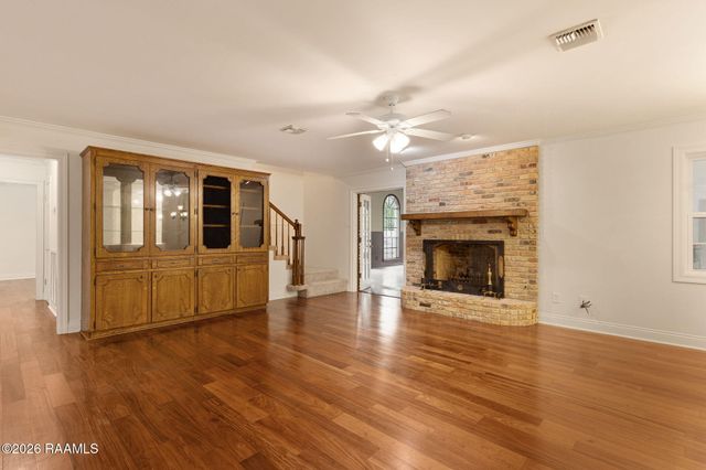 421 Lippi Boulevard, Lafayette, LA 70508