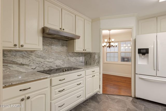 421 Lippi Boulevard, Lafayette, LA 70508