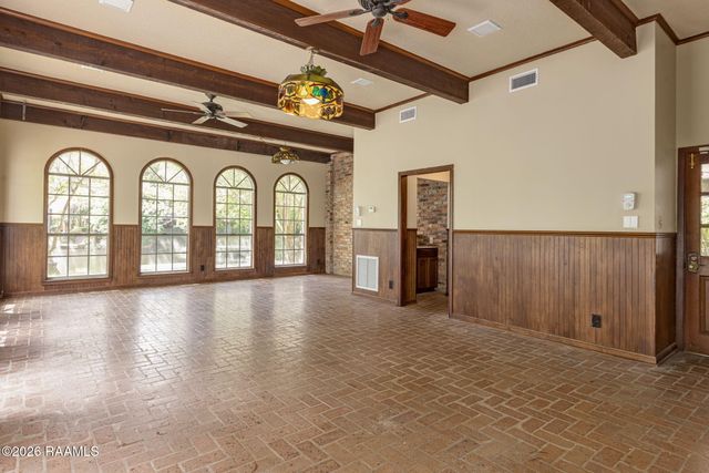 421 Lippi Boulevard, Lafayette, LA 70508