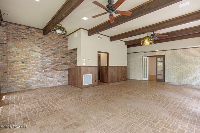 421 Lippi Boulevard, Lafayette, LA 70508
