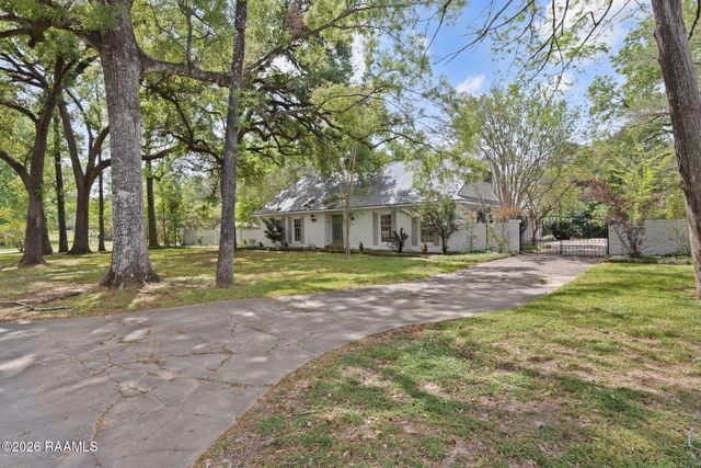 421 Lippi Boulevard, Lafayette, LA 70508