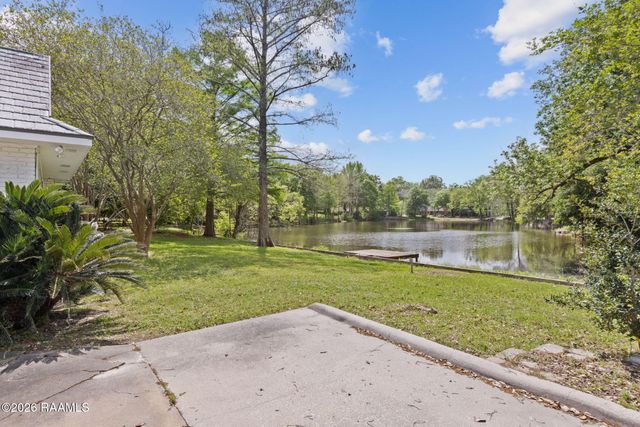 421 Lippi Boulevard, Lafayette, LA 70508