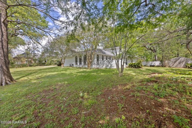 421 Lippi Boulevard, Lafayette, LA 70508