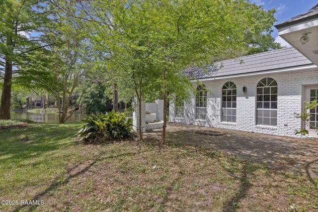 421 Lippi Boulevard, Lafayette, LA 70508