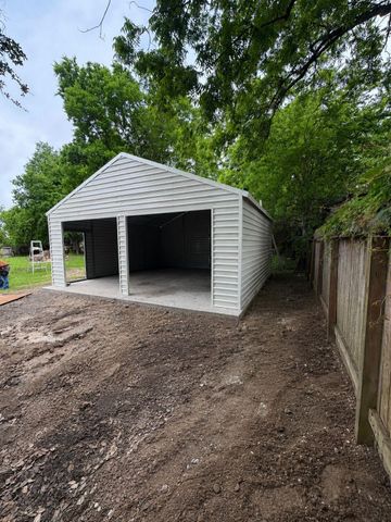 3009 Lincoln Street, Liberty, TX 77575