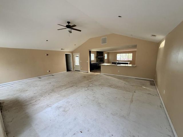 11572 Dead Horse Rd, Grass Valley, CA 95949