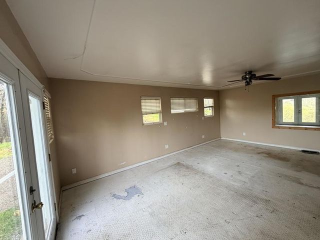 11572 Dead Horse Rd, Grass Valley, CA 95949