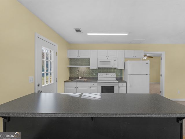 340 Bryans Drive, Mcdonough, GA 30252