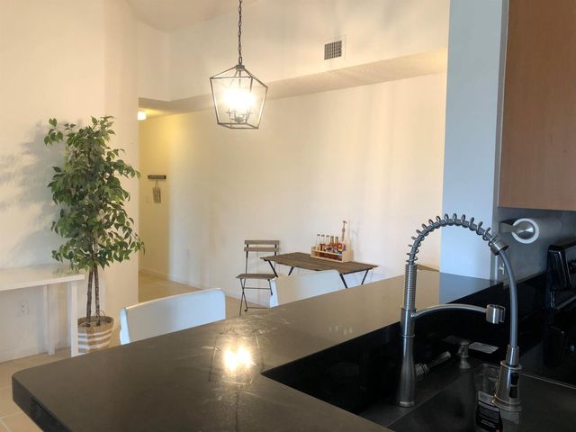 6936 SW 39 Street 304d, Davie, FL 33314
