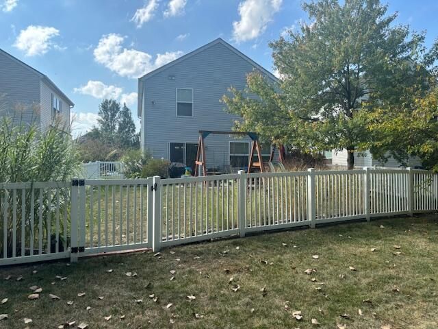 5824 Brinkwater Boulevard, Hilliard, OH 43026