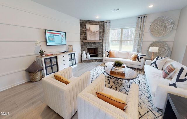 308 Bridle Brook Way, Fuquay Varina, NC 27526