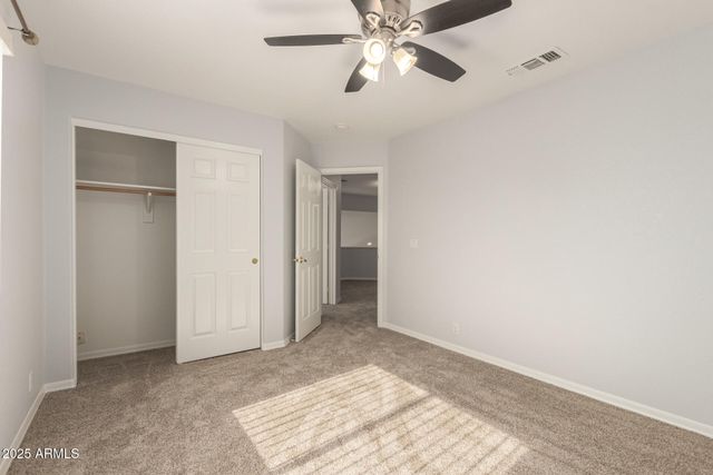 1526 E CHARLESTON Avenue, Phoenix, AZ 85022