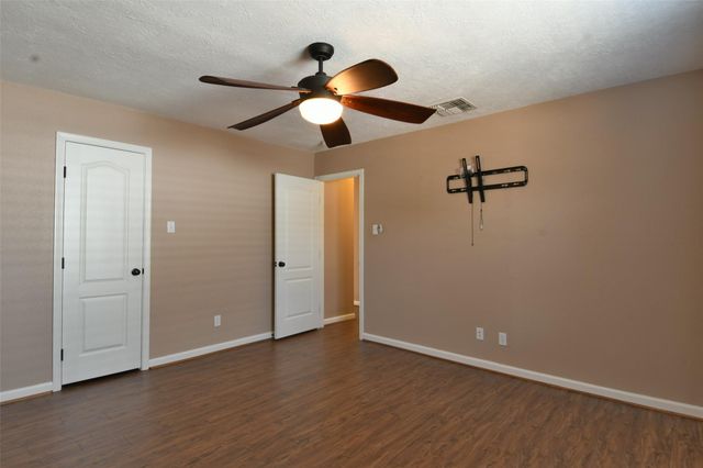 809 Pecan Street, Brenham, TX 77833