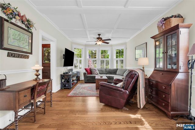 152 Long Hill Road, Little Falls, NJ 07424