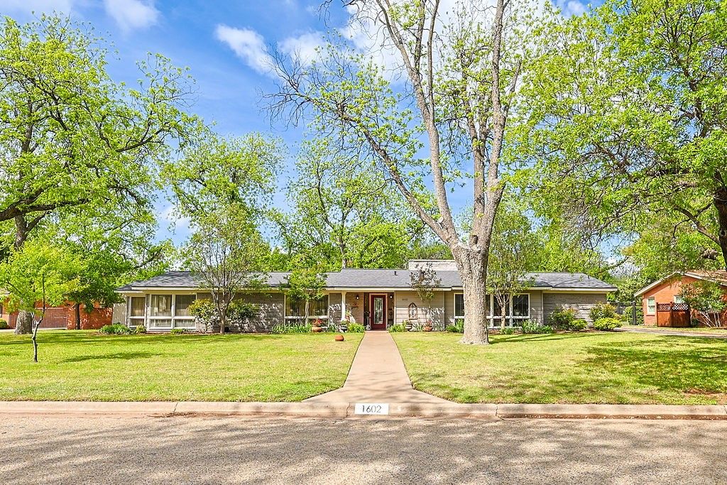1602 Elmwood Drive, Abilene, TX 79605