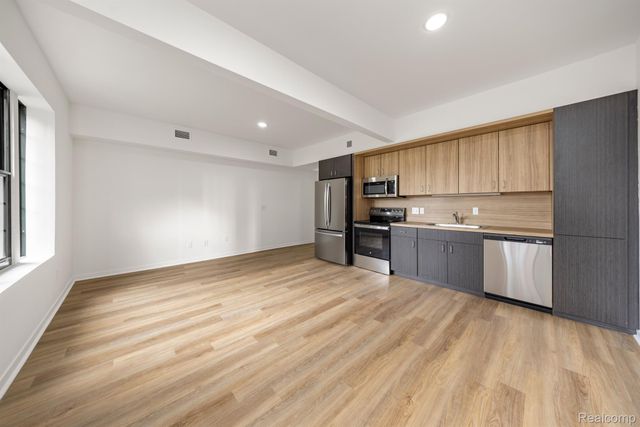 100 Seward Street 212, Detroit, MI 48202