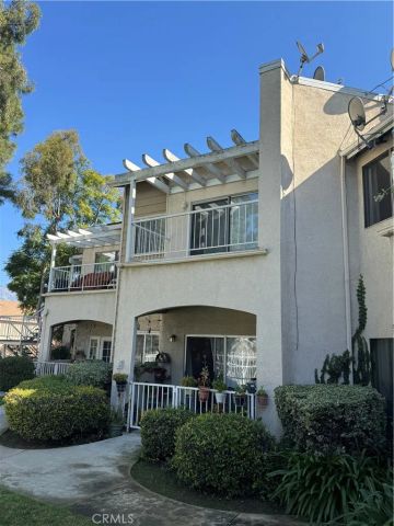 2410 N Towne 3, Pomona, CA 91767