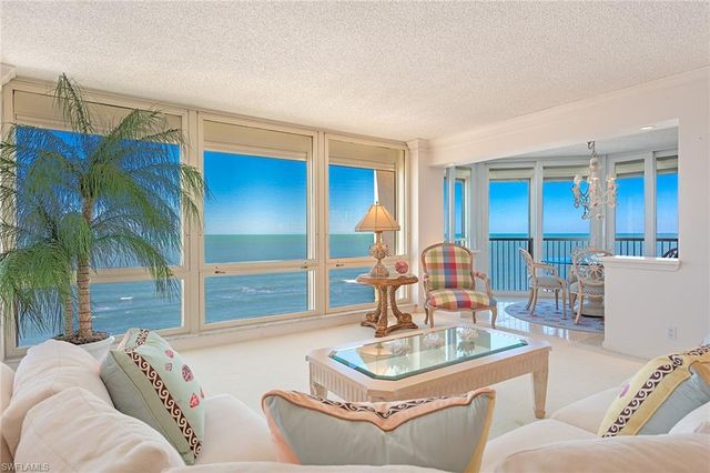 4051 Gulf Shore BLVD N # 802, Naples, FL 34103