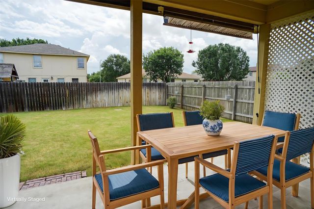 306 Grutsch DR, Bastrop, TX 78602