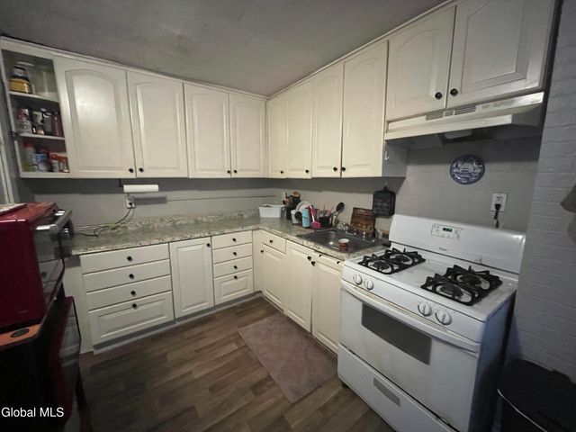 704 East Street, Rensselaer, NY 12144