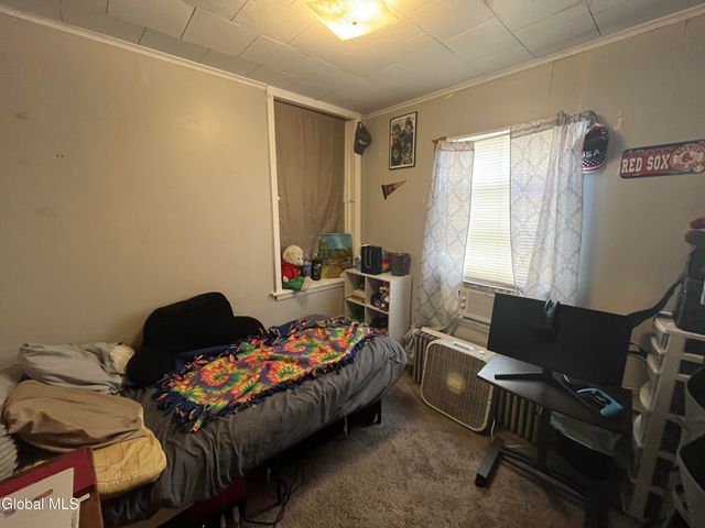 704 East Street, Rensselaer, NY 12144
