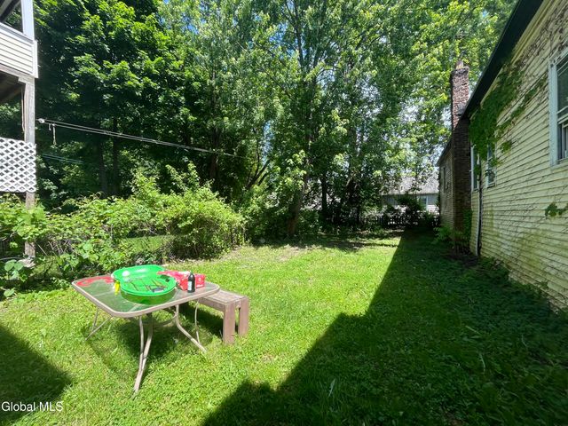 704 East Street, Rensselaer, NY 12144