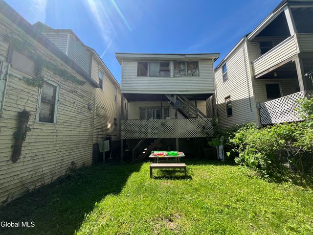 704 East Street, Rensselaer, NY 12144