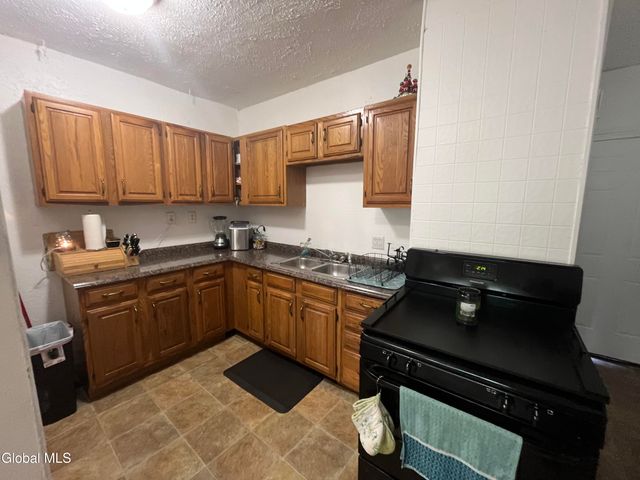 704 East Street, Rensselaer, NY 12144
