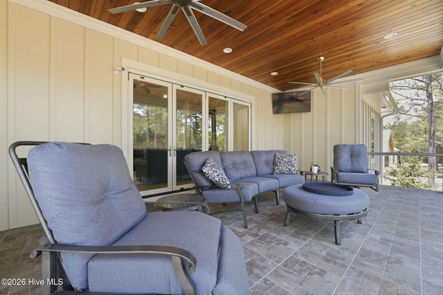 16 Middlebury Road, Pinehurst, NC 28374