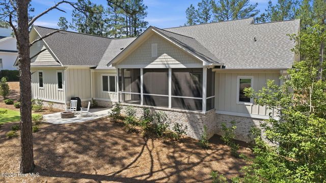 16 Middlebury Road, Pinehurst, NC 28374