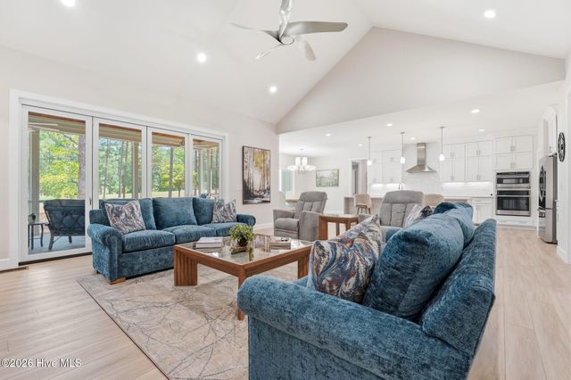 16 Middlebury Road, Pinehurst, NC 28374