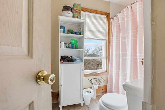 208 State St, New Bedford, MA 02710