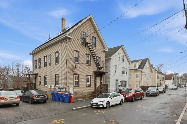 208 State St, New Bedford, MA 02710