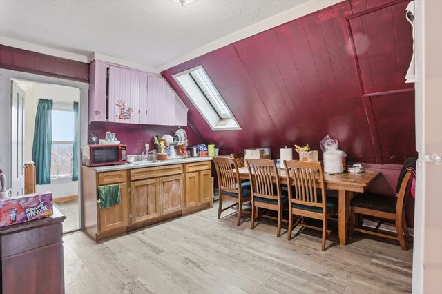 208 State St, New Bedford, MA 02710