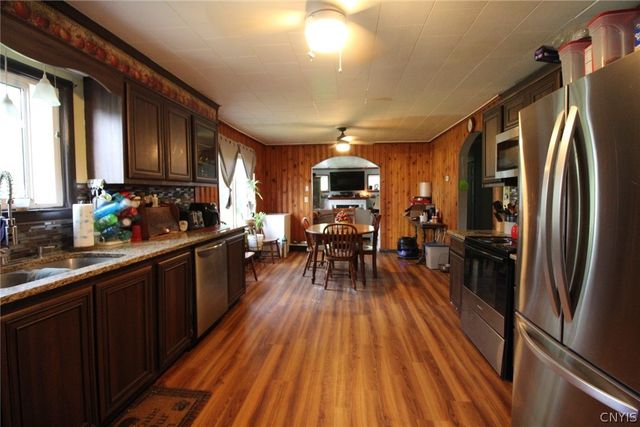 1339 County Route 57, Volney, NY 13069