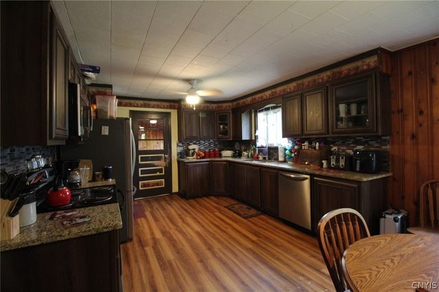1339 County Route 57, Volney, NY 13069