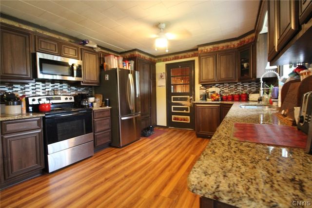 1339 County Route 57, Volney, NY 13069