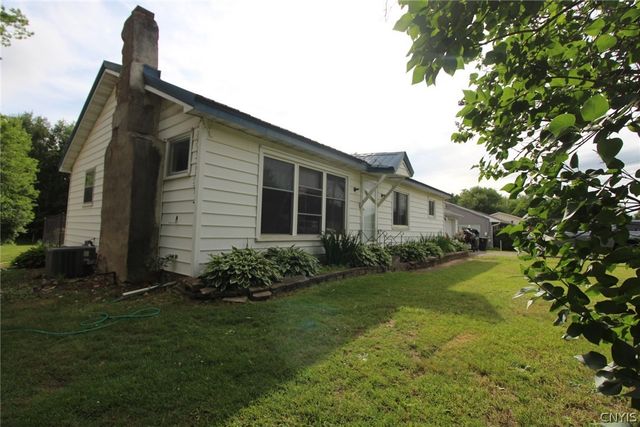 1339 County Route 57, Volney, NY 13069