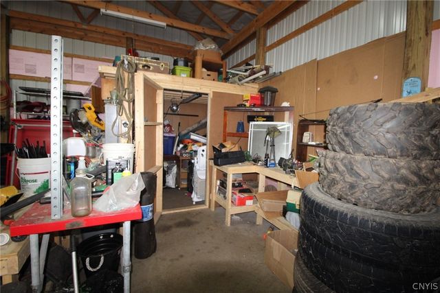 1339 County Route 57, Volney, NY 13069