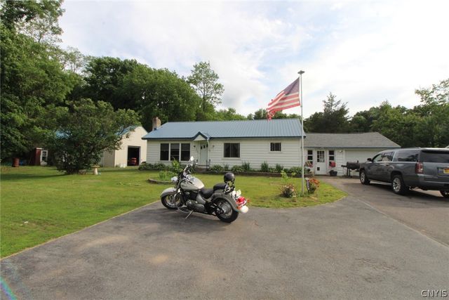 1339 County Route 57, Volney, NY 13069