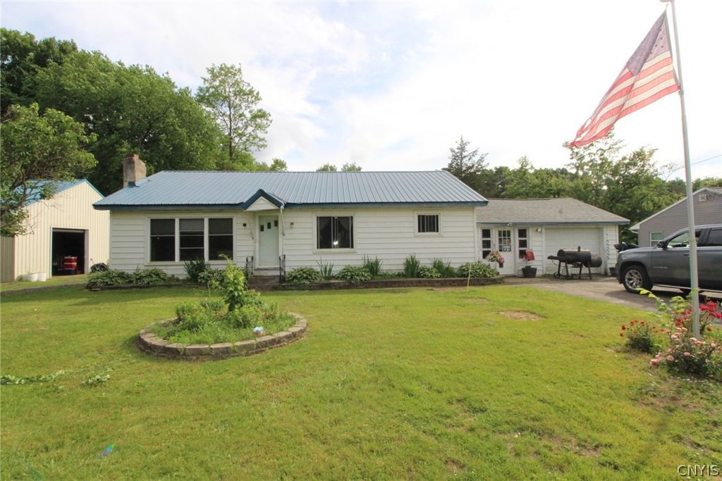 1339 County Route 57, Volney, NY 13069