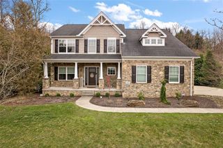 622 Flynn Drive, Robinson Twp, PA 15108