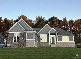 8848 Stonewall, Clarkston, MI 48348