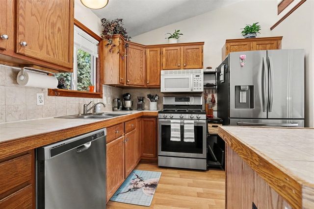 13955 Pine Lake Avenue, Cedar Springs, MI 49319